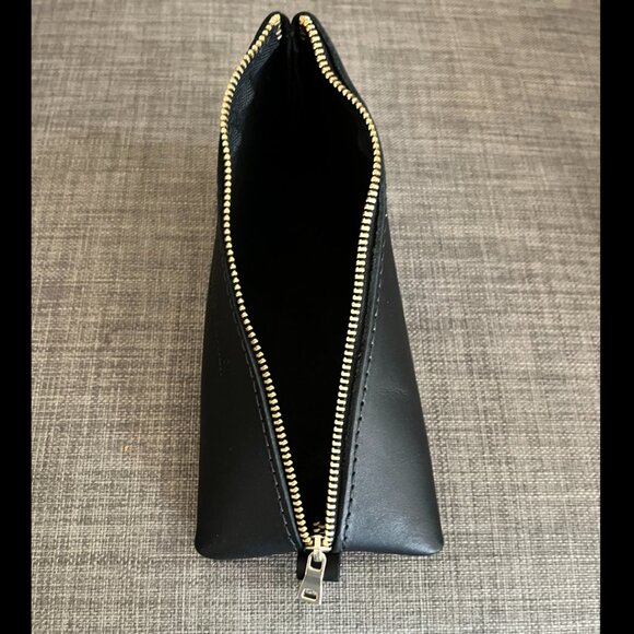 Portland Leather Alpine pouch in smooth black - brand new! - Picture 5 of 5